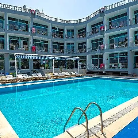 Hotel Moda Camyuva
