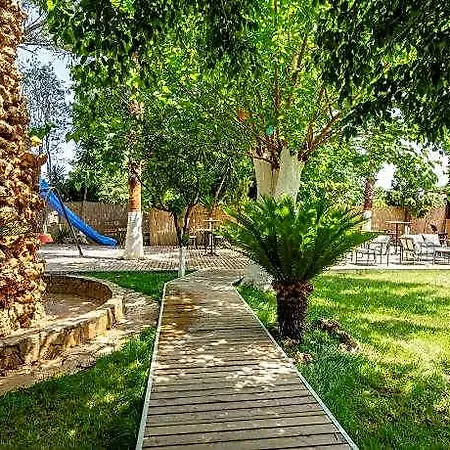 Hotel Moda Camyuva